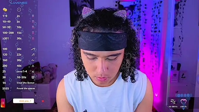 derek_greyy__'s Live XXX Chat
