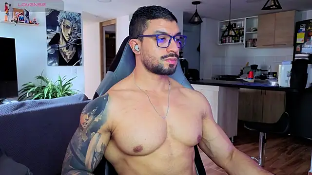 Show modela Michael_Diamond na web-kameri