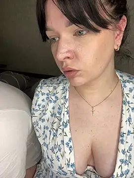 Poly_Nick Live XXX-chat