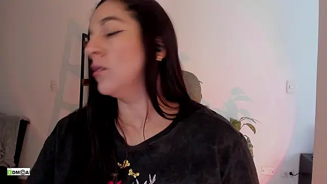 Živý XXX chat urcute_kitten