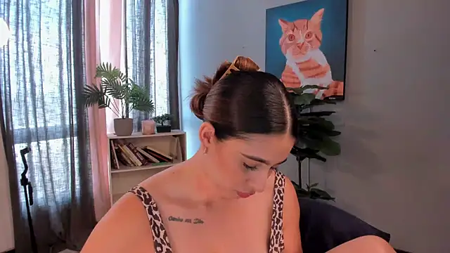 LiaPearce live XXX chat