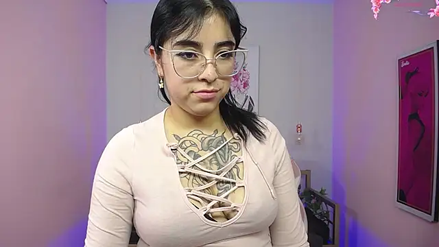 Adri_gomez_x 라이브 XXX 채팅