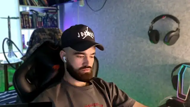 Živý XXX chat _Serious_Man