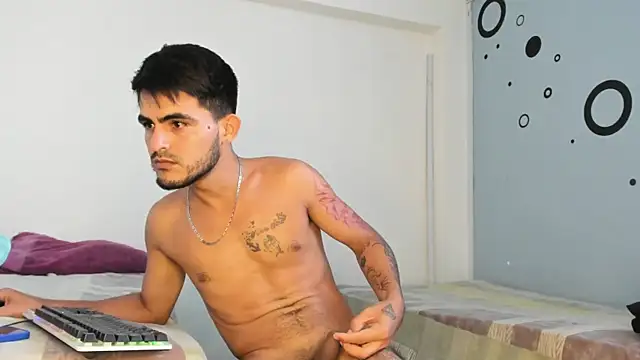 Dirty_Boy_Extreme777n Webbikameraesitys