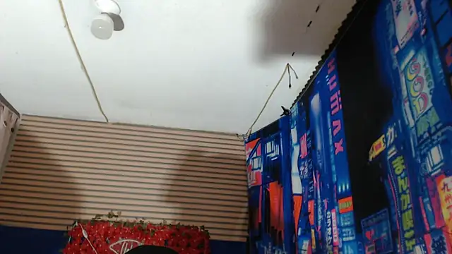 rosse_2504 Live XXX-chat