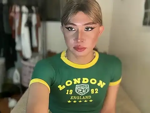 Miss_CandyXのライブXXXチャット