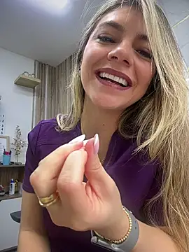 alicee16 Chat XXX in diretta