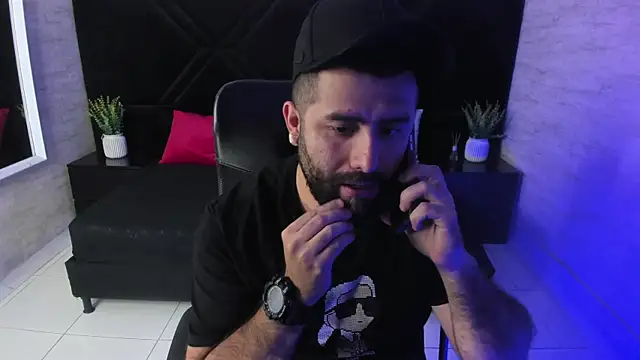 Czat XXX na żywo – jhon_bear03