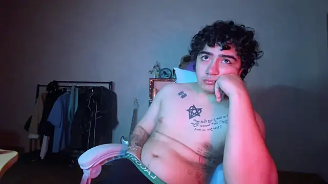 _ELIGOS_'s Webcam Show