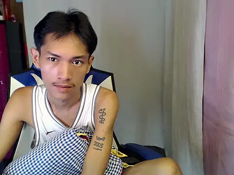 riks_tyler Live XXX Chat