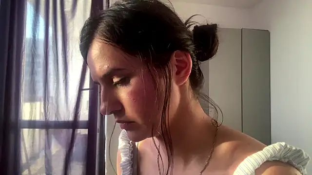 mellowpuffX Adlı Modelin Canlı XXX Sohbeti