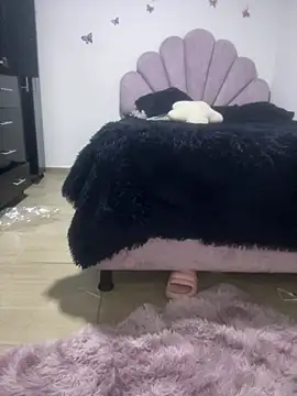 DAKOTA_SAKURA Adlı Modelin Canlı XXX Sohbeti