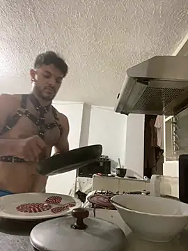 Онлайн чат XXX JuanBlade