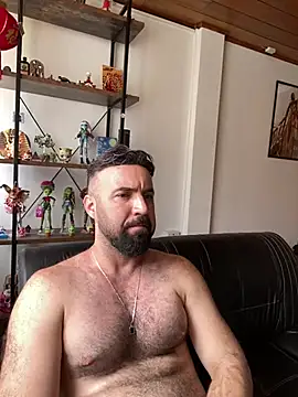 ADONIS_ART01 élő XXX-chatje