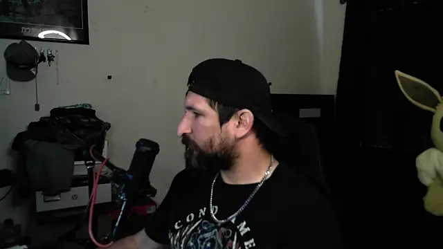 DevilPup75_ élő XXX-chatje