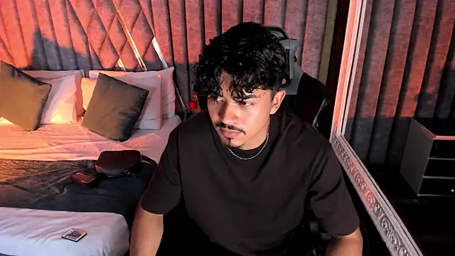 NicolaiKarav Obrolan Langsung XXX