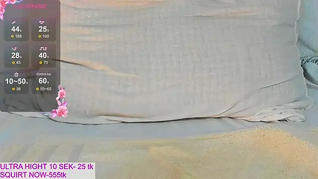 XXX chat uživo modela kitty69grey