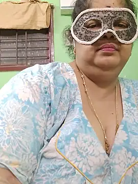 Tamil-mayasri's Live XXX Chat