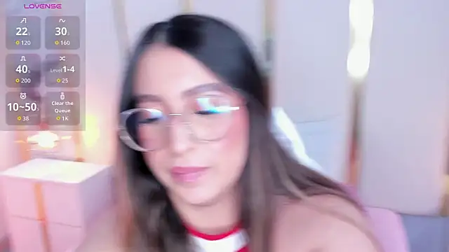 KamilaVegga's Live XXX Chat