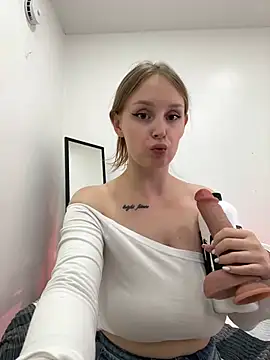 Chat XXX en directo de HoneyLace_