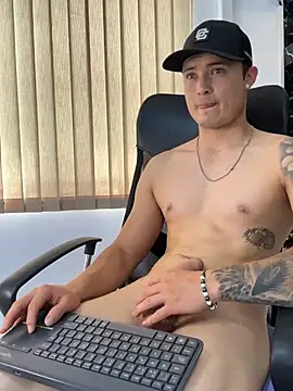 XXX chat uživo modela Alexander_ferre