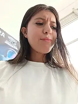 SALOME-28_ – Naživo XXX chat