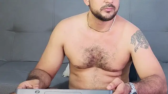 دردشة david_oliveira الجنسية المباشرة