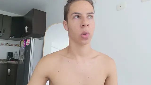 grey___27 Chat XXX live