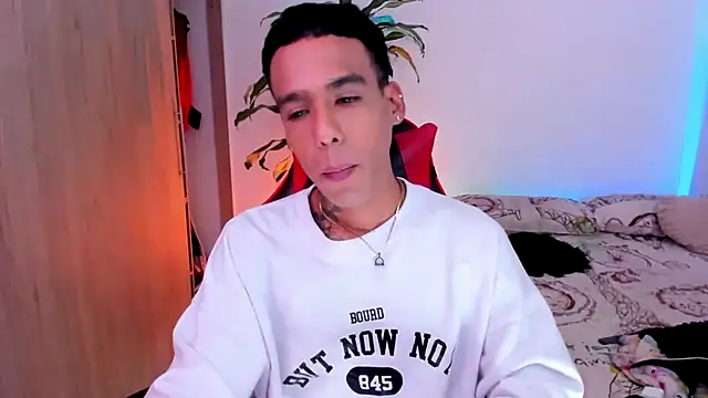 Damianwhite 即時 XXX 聊天