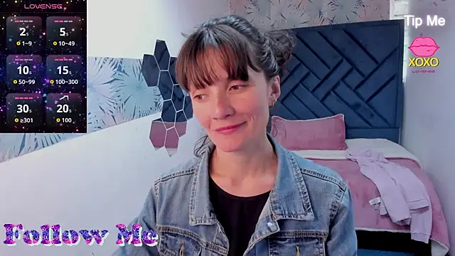 Valery_More__ Adlı Modelin Canlı XXX Sohbeti