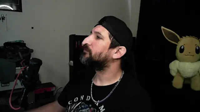 DevilPup75_ élő XXX-chatje