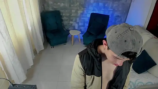 David_tate Show in webcam