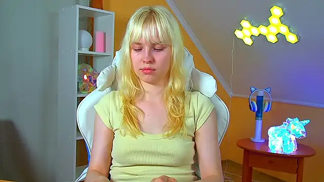 دردشة HannahHollis الجنسية المباشرة
