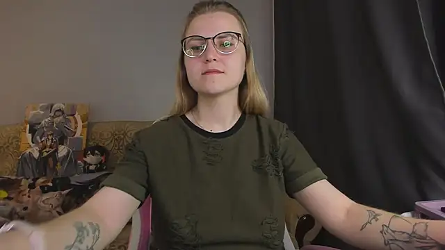MissBrightShine's Live XXX Chat