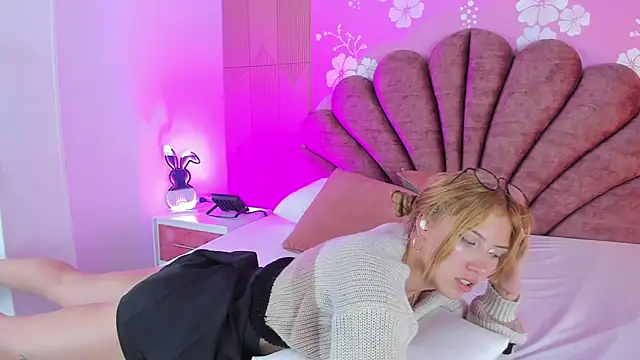 Czat XXX na żywo – violetsmith1_