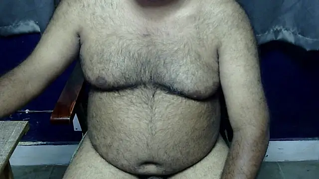 hairysubcub_70 Show Webcam