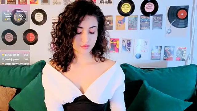 Maya_Rogerss' Live XXX Chat