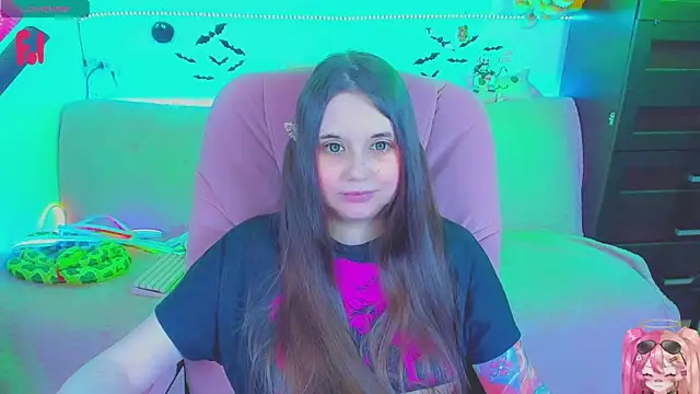 Lolisuccub: онлайн-секс-чат