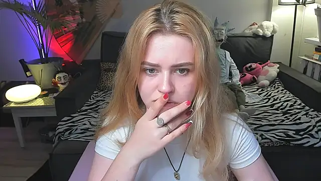 Alexa_Pirs লাইভ XXX চ্যাট