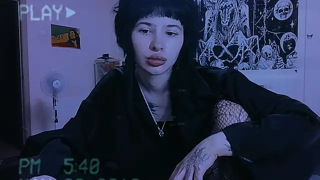 دردشة AllisonDeetz الجنسية المباشرة