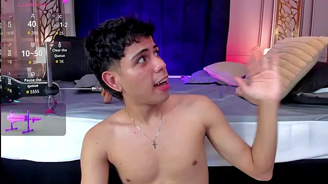 Lucas_West_n Webbikameraesitys