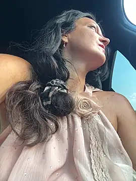 -OLYA-: απευθείας συνομιλία ΧΧΧ