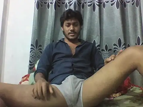 koushik10 Adlı Modelin Canlı XXX Sohbeti