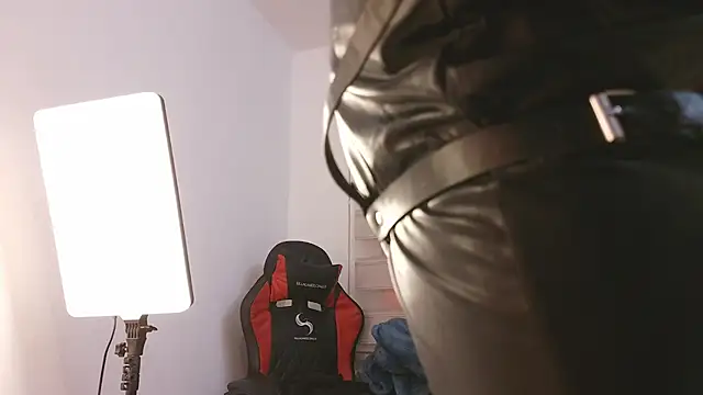 Czat XXX na żywo – selene_red_