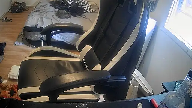 XXX chat uživo modela zigzog_