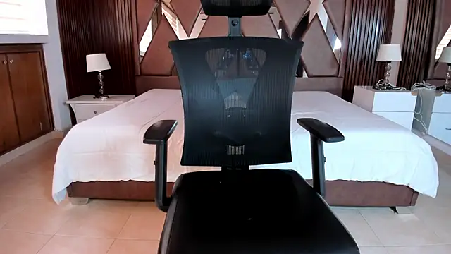 IsabellaaJoness Chat XXX live