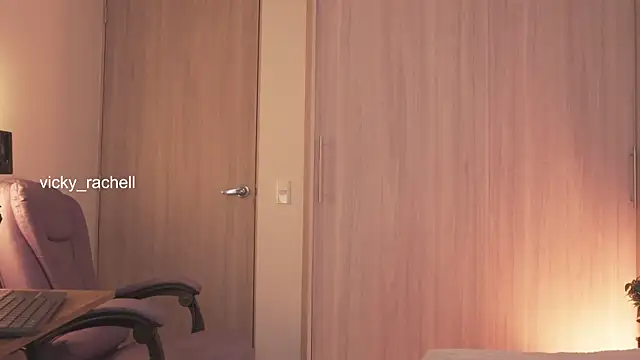 vicky_rachell Adlı Modelin Canlı XXX Sohbeti