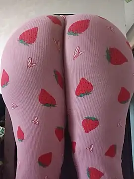 lily_sx লাইভ XXX চ্যাট