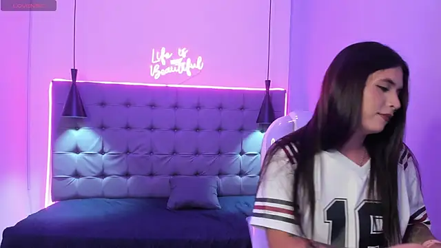 CryBabyVelvet – Live XXX-chat