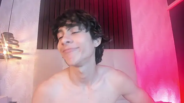 Cheys_Mast's Live XXX Chat